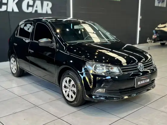 VOLKSWAGEN-GOL-2015