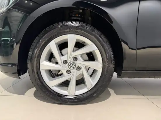 VOLKSWAGEN-GOL-1.6 16V MSI TOTALFLEX 4P AUTOMÁTICO VOLKSWAGEN-GOL-2019