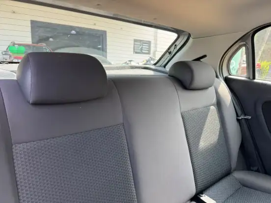 VOLKSWAGEN-GOL-2017