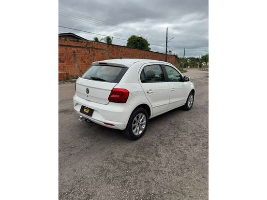 VOLKSWAGEN-GOL-2016