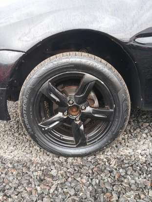 VOLKSWAGEN-GOL-2011