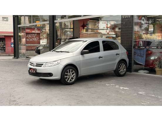 VOLKSWAGEN-GOL-2010