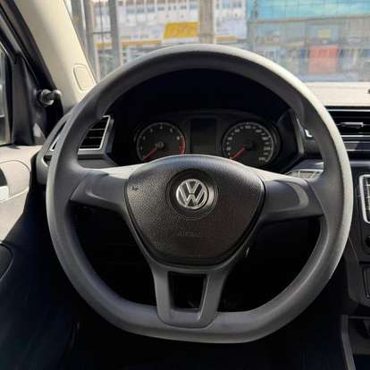 VOLKSWAGEN-GOL-2019