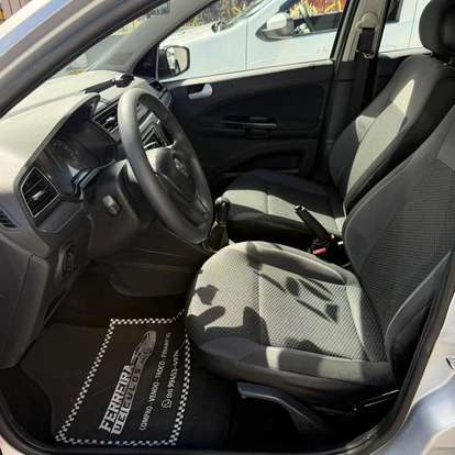 VOLKSWAGEN-GOL-2019