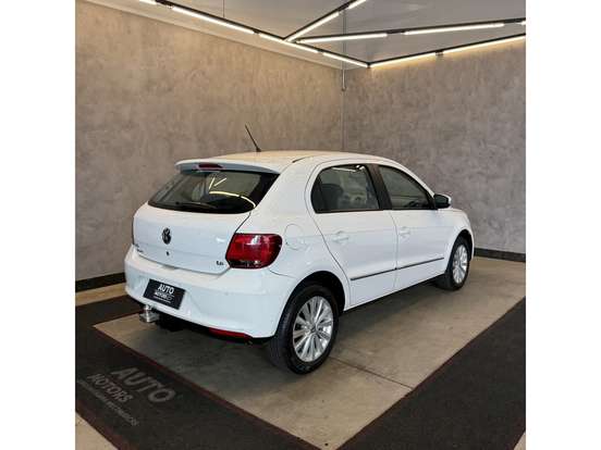 VOLKSWAGEN-GOL-2014