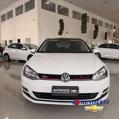 VOLKSWAGEN-GOLF-2014