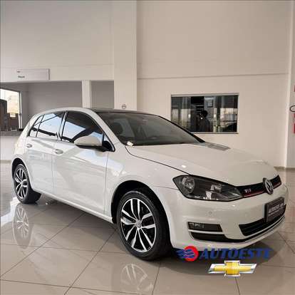 VOLKSWAGEN-GOLF-2014