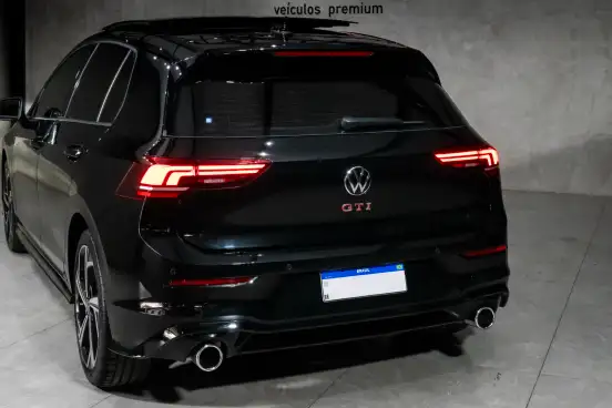 VOLKSWAGEN-GOLF-2.0 370 TSI GASOLINA GTI DSG VOLKSWAGEN-GOLF-2026