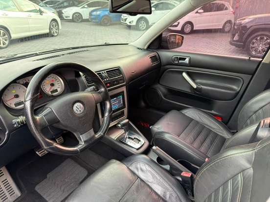 VOLKSWAGEN-GOLF-2.0 MI SPORTLINE 8V FLEX 4P TIPTRONIC VOLKSWAGEN-GOLF-2013