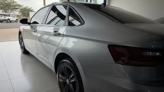 VOLKSWAGEN-JETTA-2019