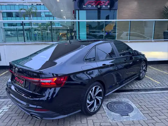 VOLKSWAGEN-JETTA-2025