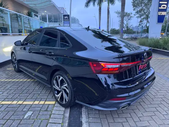 VOLKSWAGEN-JETTA-2025