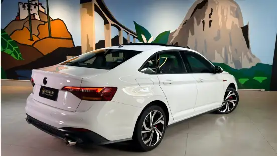 VOLKSWAGEN-JETTA-2022