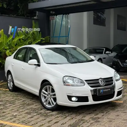 VOLKSWAGEN-JETTA-2.5 I VARIANT 20V 170CV GASOLINA 4P TIPTRONIC VOLKSWAGEN-JETTA-2010