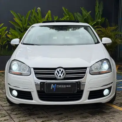 VOLKSWAGEN-JETTA-2.5 I VARIANT 20V 170CV GASOLINA 4P TIPTRONIC VOLKSWAGEN-JETTA-2010
