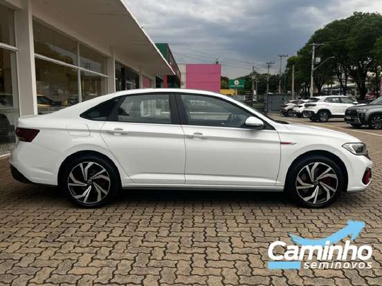 VOLKSWAGEN-JETTA-2.0 350 TSI GASOLINA GLI DSG VOLKSWAGEN-JETTA-2023
