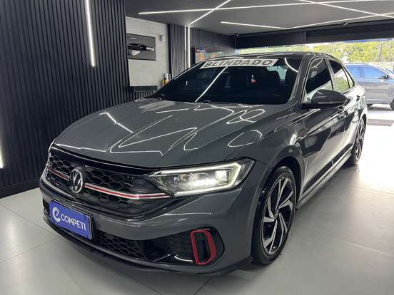 VOLKSWAGEN-JETTA-2023