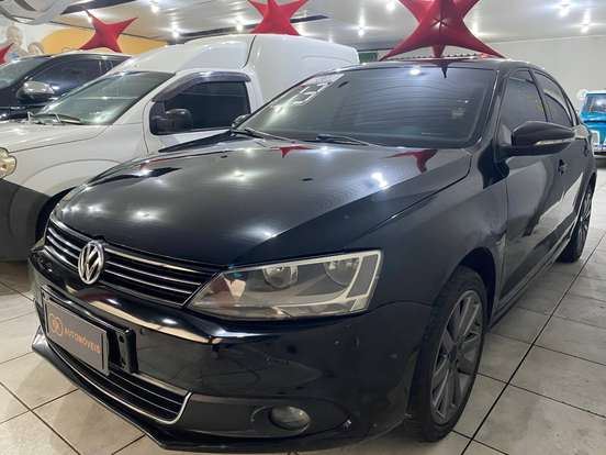 VOLKSWAGEN-JETTA-2.0 COMFORTLINE FLEX 4P TIPTRONIC VOLKSWAGEN-JETTA-2012