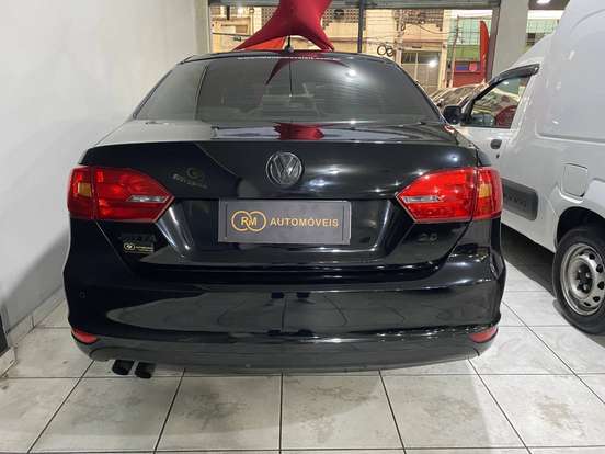 VOLKSWAGEN-JETTA-2.0 COMFORTLINE FLEX 4P TIPTRONIC VOLKSWAGEN-JETTA-2012