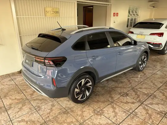 VOLKSWAGEN-NIVUS-1.0 200 TSI TOTAL FLEX HIGHLINE AUTOMÁTICO VOLKSWAGEN-NIVUS-2025