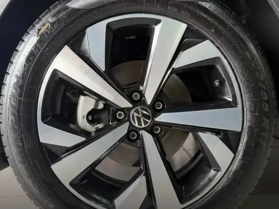 VOLKSWAGEN-NIVUS-1.0 200 TSI TOTAL FLEX HIGHLINE AUTOMÁTICO VOLKSWAGEN-NIVUS-2024