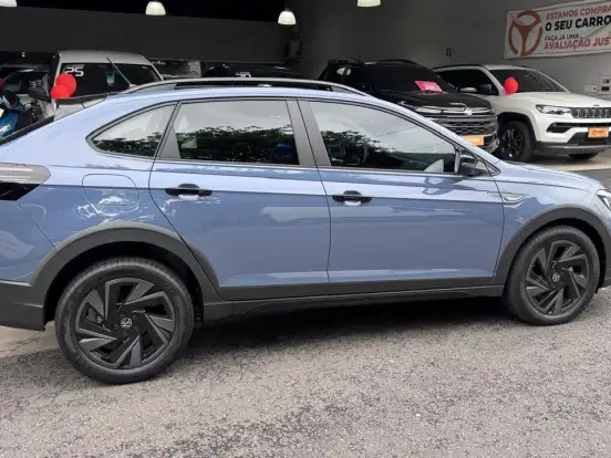 VOLKSWAGEN-NIVUS-1.0 200 TSI TOTAL FLEX HIGHLINE AUTOMÁTICO VOLKSWAGEN-NIVUS-2025