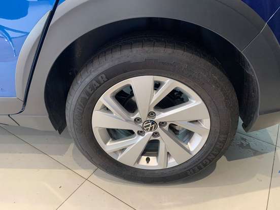 VOLKSWAGEN-NIVUS-1.0 200 TSI TOTAL FLEX COMFORTLINE AUTOMÁTICO VOLKSWAGEN-NIVUS-2022