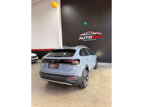 VOLKSWAGEN-NIVUS-1.0 200 TSI TOTAL FLEX HIGHLINE AUTOMÁTICO VOLKSWAGEN-NIVUS-2023