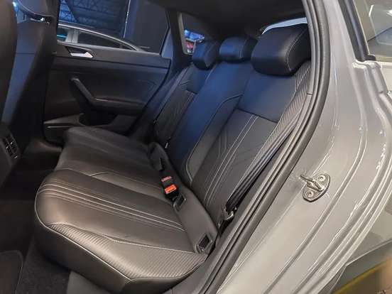 VOLKSWAGEN-NIVUS-1.0 200 TSI TOTAL FLEX HIGHLINE AUTOMÁTICO VOLKSWAGEN-NIVUS-2024
