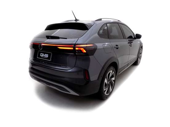 VOLKSWAGEN-NIVUS-1.0 200 TSI TOTAL FLEX HIGHLINE AUTOMÁTICO VOLKSWAGEN-NIVUS-2025