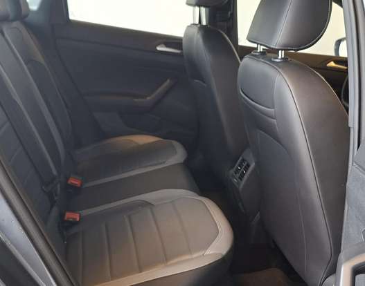 VOLKSWAGEN-NIVUS-1.0 200 TSI TOTAL FLEX HIGHLINE AUTOMÁTICO VOLKSWAGEN-NIVUS-2023