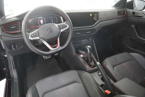 VOLKSWAGEN-NIVUS-1.4 250 TSI TOTAL FLEX GTS AUTOMÁTICO VOLKSWAGEN-NIVUS-2025