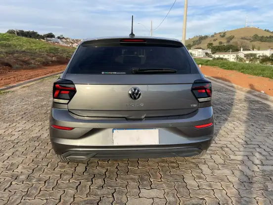 VOLKSWAGEN-POLO-1.0 170 TSI COMFORTLINE AUTOMÁTICO VOLKSWAGEN-POLO-2023