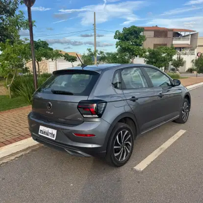 VOLKSWAGEN-POLO-1.0 170 TSI HIGHLINE AUTOMÁTICO VOLKSWAGEN-POLO-2025