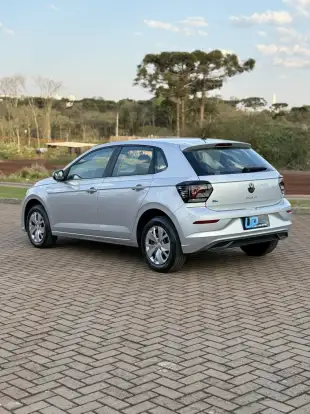 VOLKSWAGEN-POLO-2023