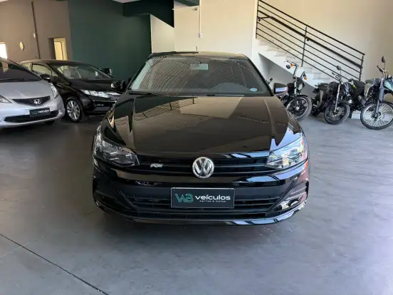 VOLKSWAGEN-POLO-2017