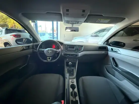 VOLKSWAGEN-POLO-1.0 MPI TOTAL FLEX MANUAL VOLKSWAGEN-POLO-2017