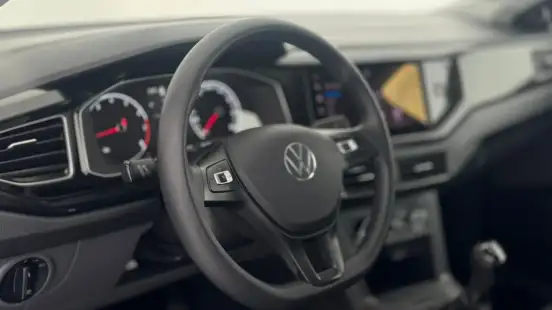 VOLKSWAGEN-POLO-2024