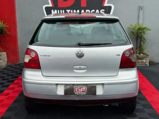 VOLKSWAGEN-POLO-1.6 MI 8V FLEX 4P MANUAL VOLKSWAGEN-POLO-2005