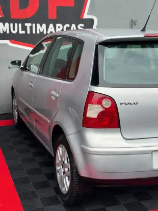 VOLKSWAGEN-POLO-2005