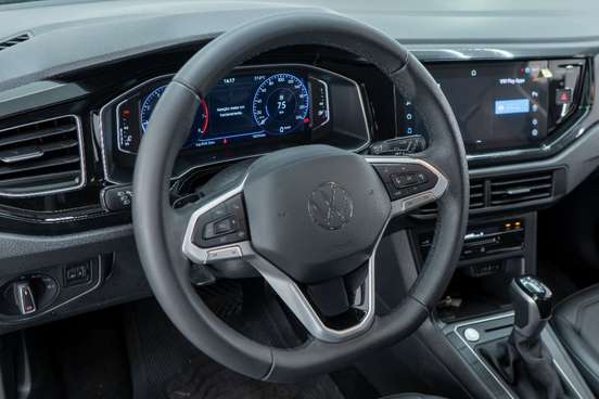 VOLKSWAGEN-POLO-2024