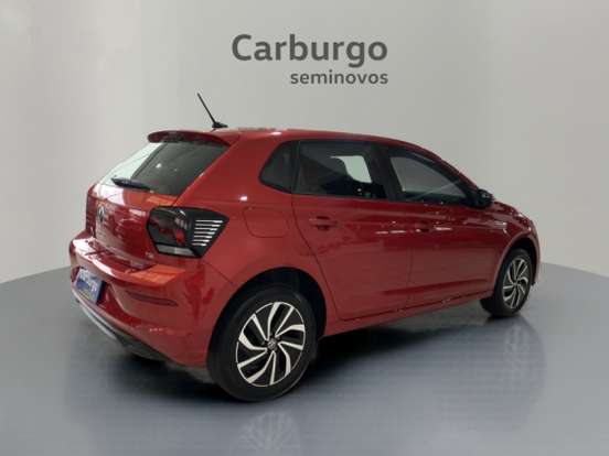 VOLKSWAGEN-POLO-2025
