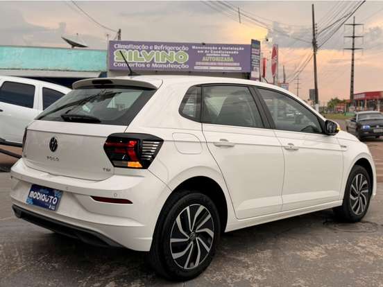 VOLKSWAGEN-POLO-1.0 170 TSI HIGHLINE AUTOMÁTICO VOLKSWAGEN-POLO-2023