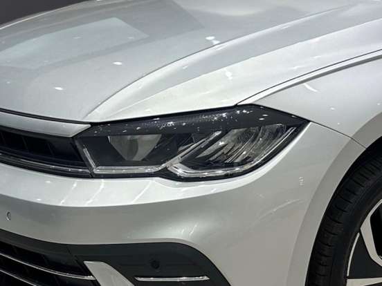 VOLKSWAGEN-POLO-2024