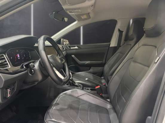 VOLKSWAGEN-POLO-1.0 170 TSI HIGHLINE AUTOMÁTICO VOLKSWAGEN-POLO-2024