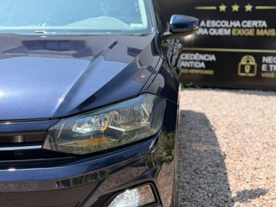VOLKSWAGEN-POLO-1.0 200 TSI COMFORTLINE AUTOMÁTICO VOLKSWAGEN-POLO-2018