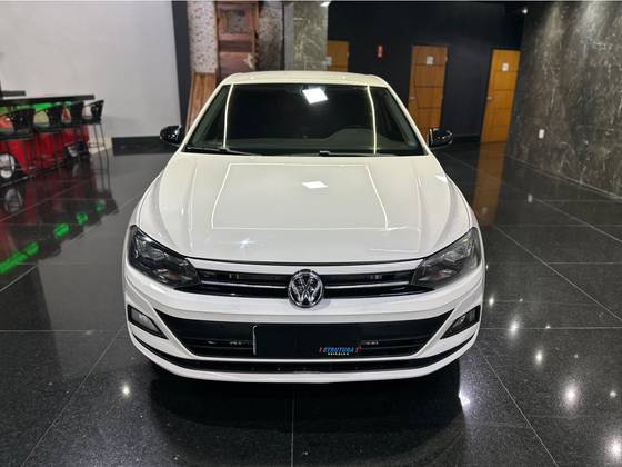 VOLKSWAGEN POLO 1.0 200 TSI COMFORTLINE AUTOMÁTICO
