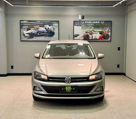 VOLKSWAGEN-POLO-2018