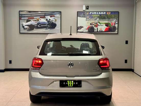VOLKSWAGEN-POLO-1.0 200 TSI COMFORTLINE AUTOMÁTICO VOLKSWAGEN-POLO-2018