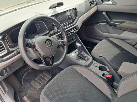 VOLKSWAGEN-POLO-1.0 200 TSI COMFORTLINE AUTOMÁTICO VOLKSWAGEN-POLO-2018